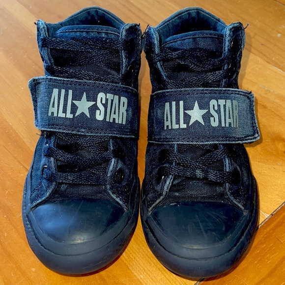CONVERSE | Boys Black and Gray  High Top Converse All Star With Strap Size 3 - Picture 1 of 9